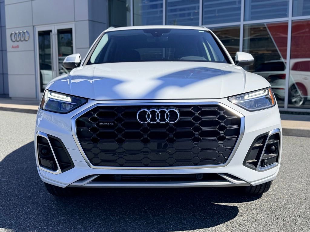 Certified 2023 Audi Q5 2.0T Premium w/ Convenience Package image 9