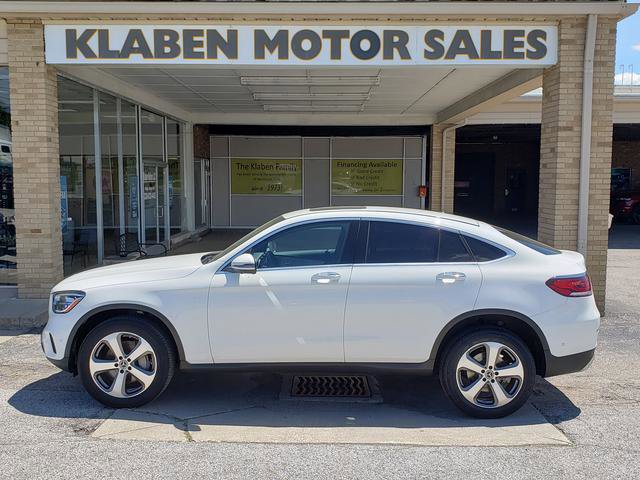 Used 2023 Mercedes-Benz GLC 300 4MATIC Coupe image 2
