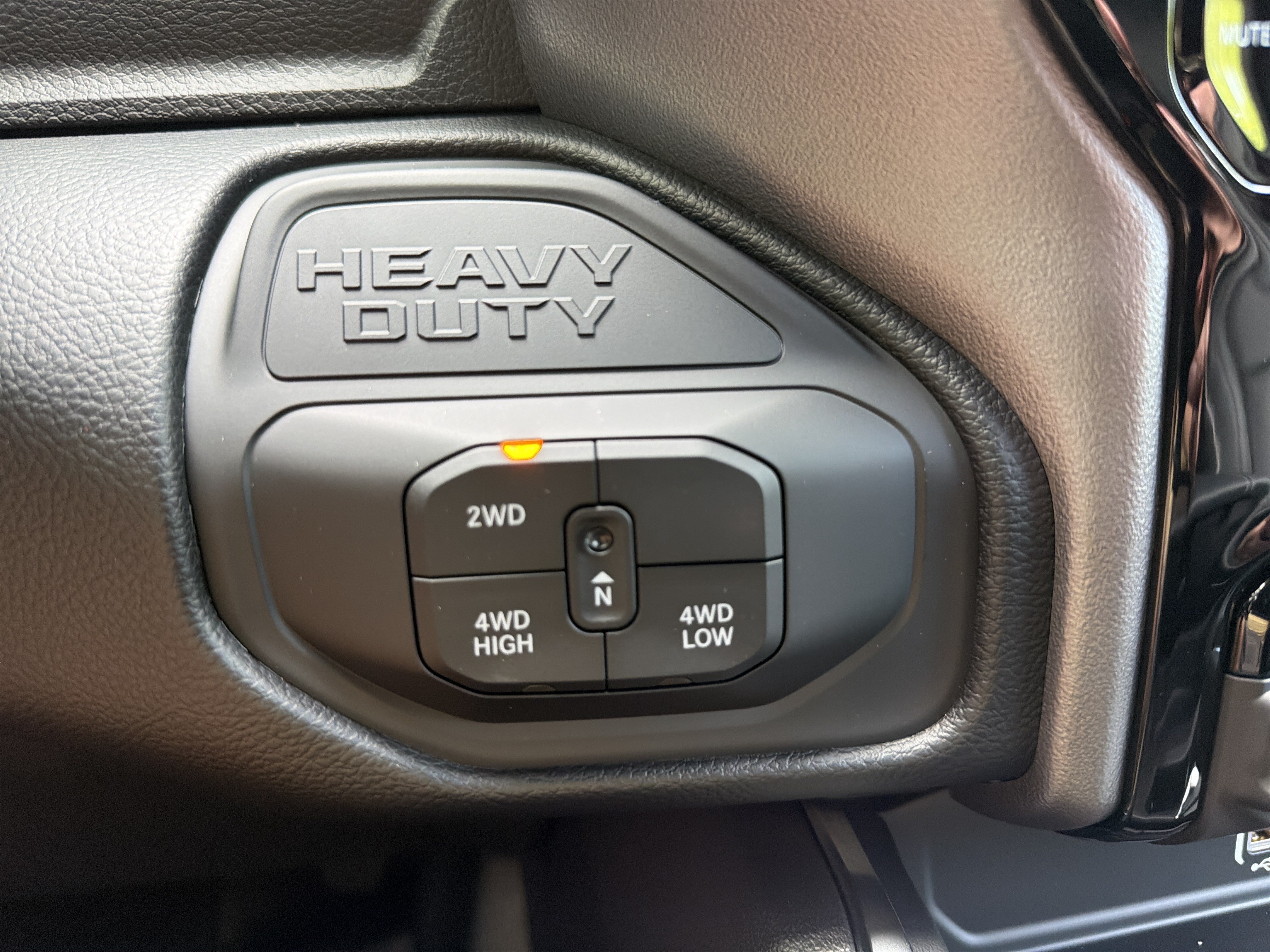 New 2026 RAM 5500 4x4 Crew Cab w/ Laramie Trim Package image 28