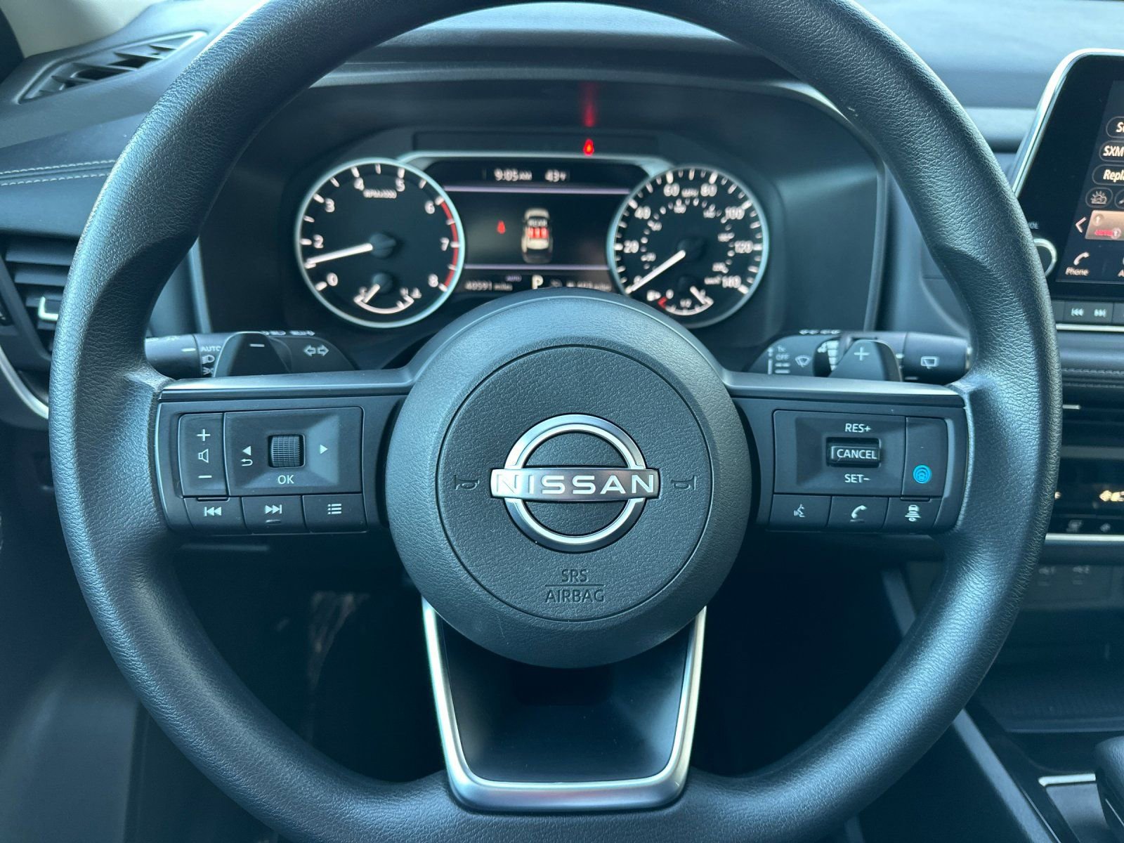 Used 2024 Nissan Rogue SV image 22