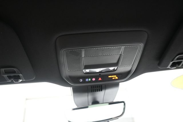 Used 2025 Chevrolet Silverado EV RST AWD/4WD image 8