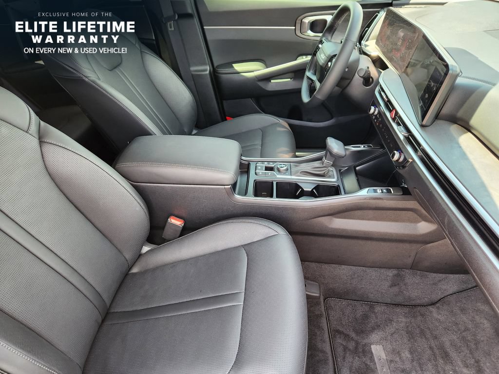 Certified 2026 Kia Sorento X-Line EX AWD/4WD image 13