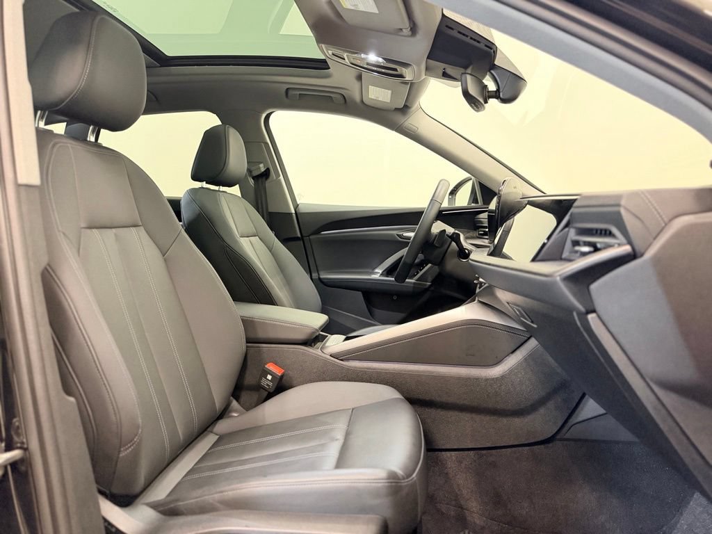 Used 2025 Audi Q5 Premium AWD/4WD image 20