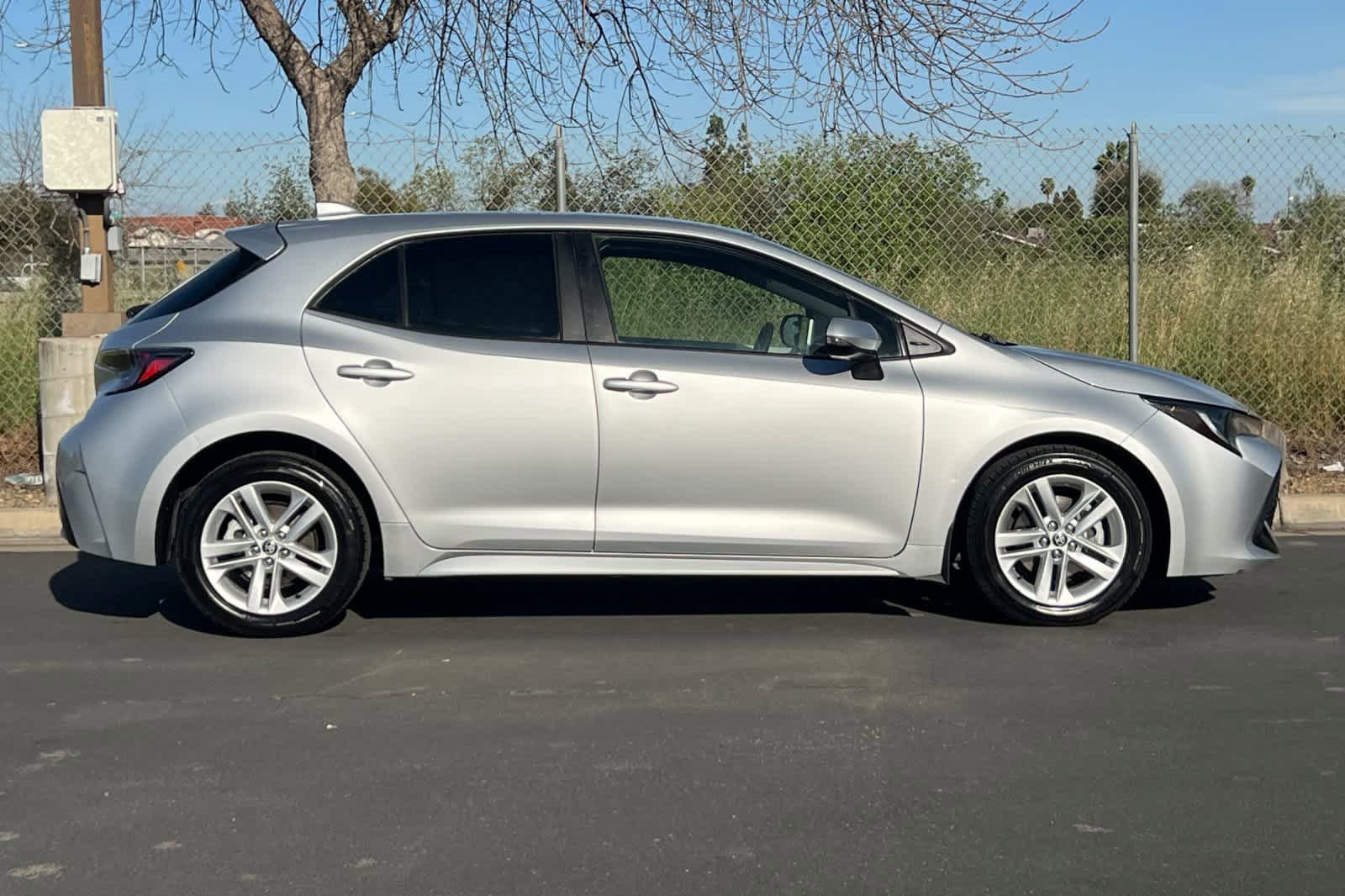 Used 2019 Toyota Corolla SE image 8