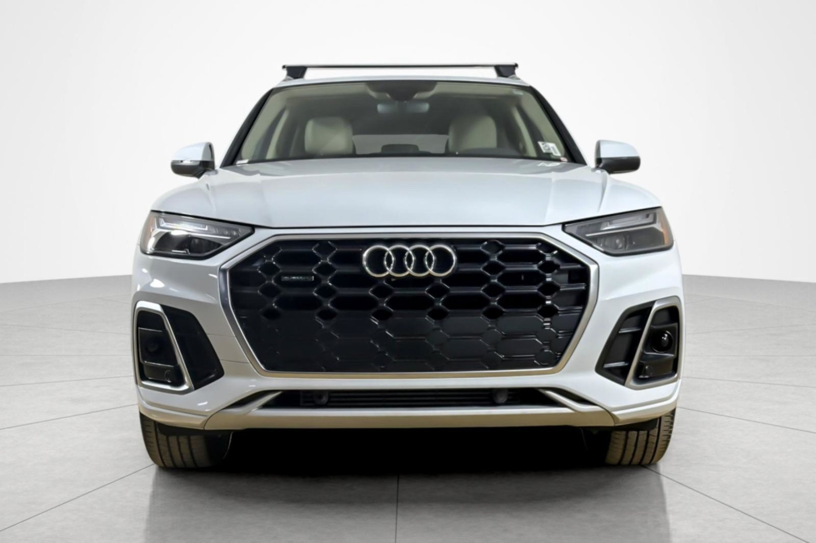 Used 2023 Audi Q5 2.0T Premium w/ Convenience Package AWD/4WD image 8