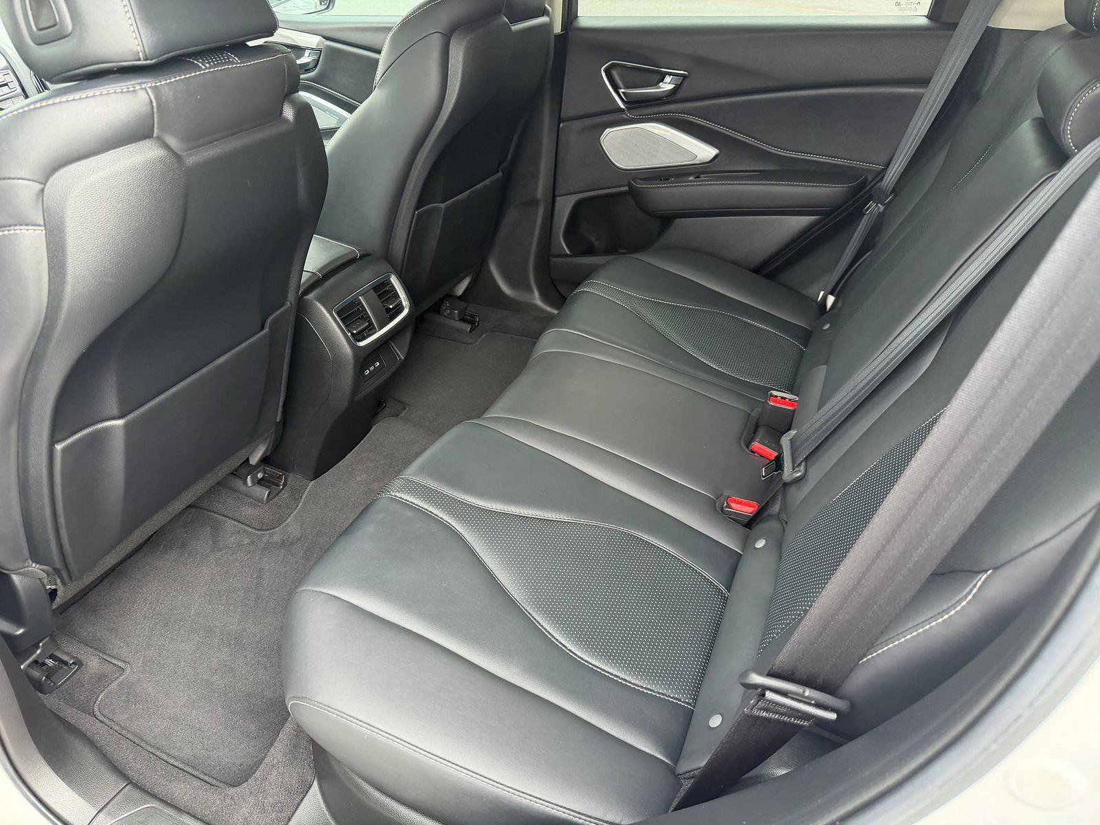 Certified 2023 Acura RDX FWD w/ Technology Package image 4