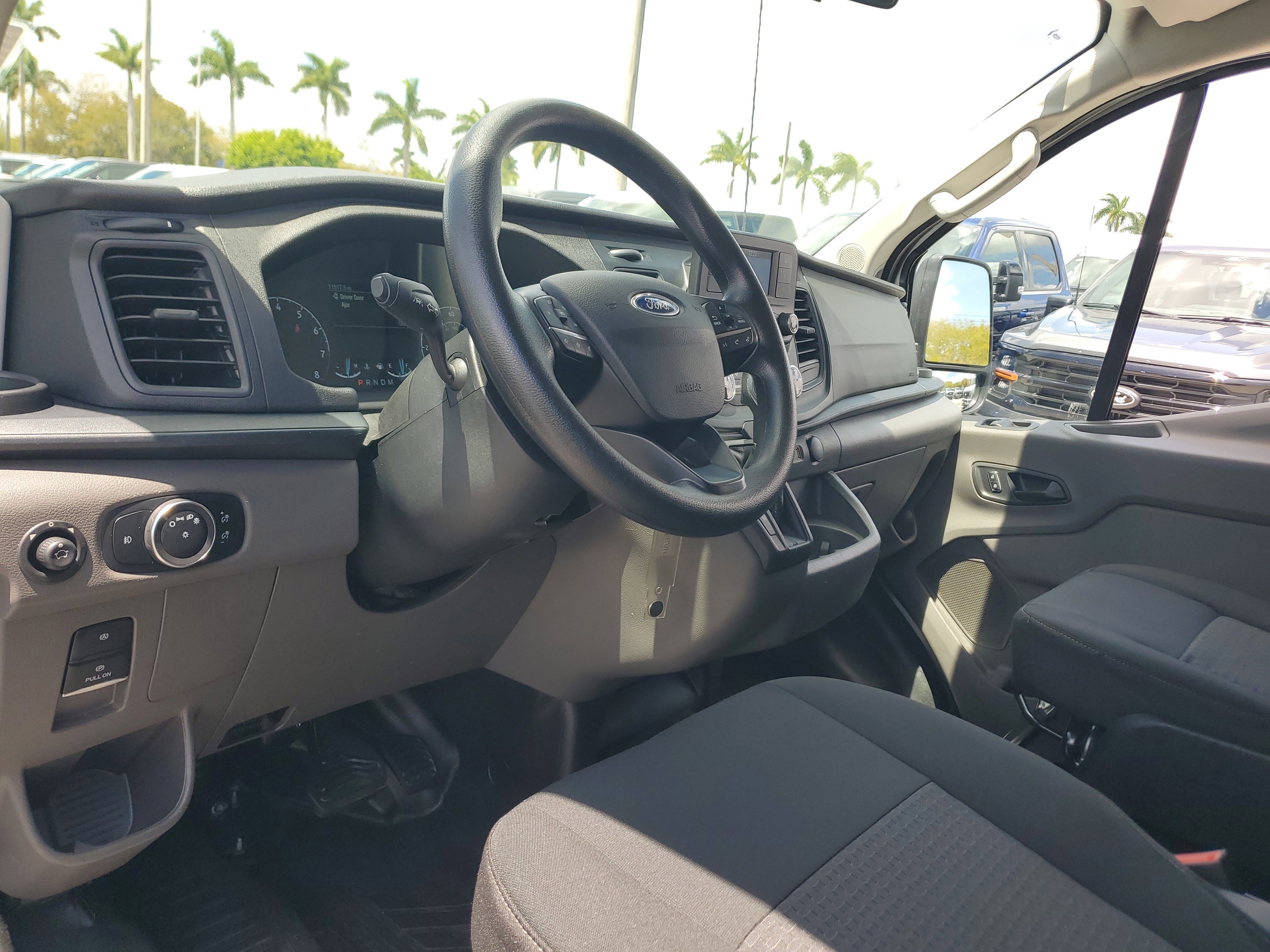 Used 2024 Ford Transit 250 Low Roof w/ Exterior Upgrade Package image 9