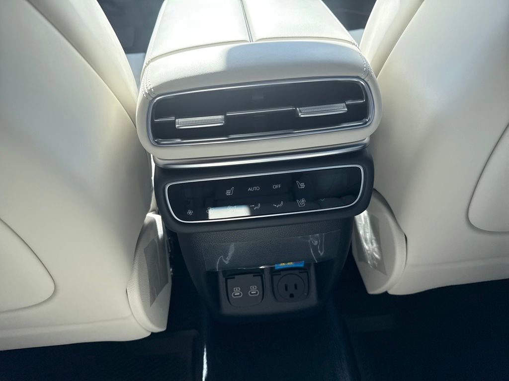 New 2026 Genesis GV80 3.5T Prestige AWD/4WD image 14