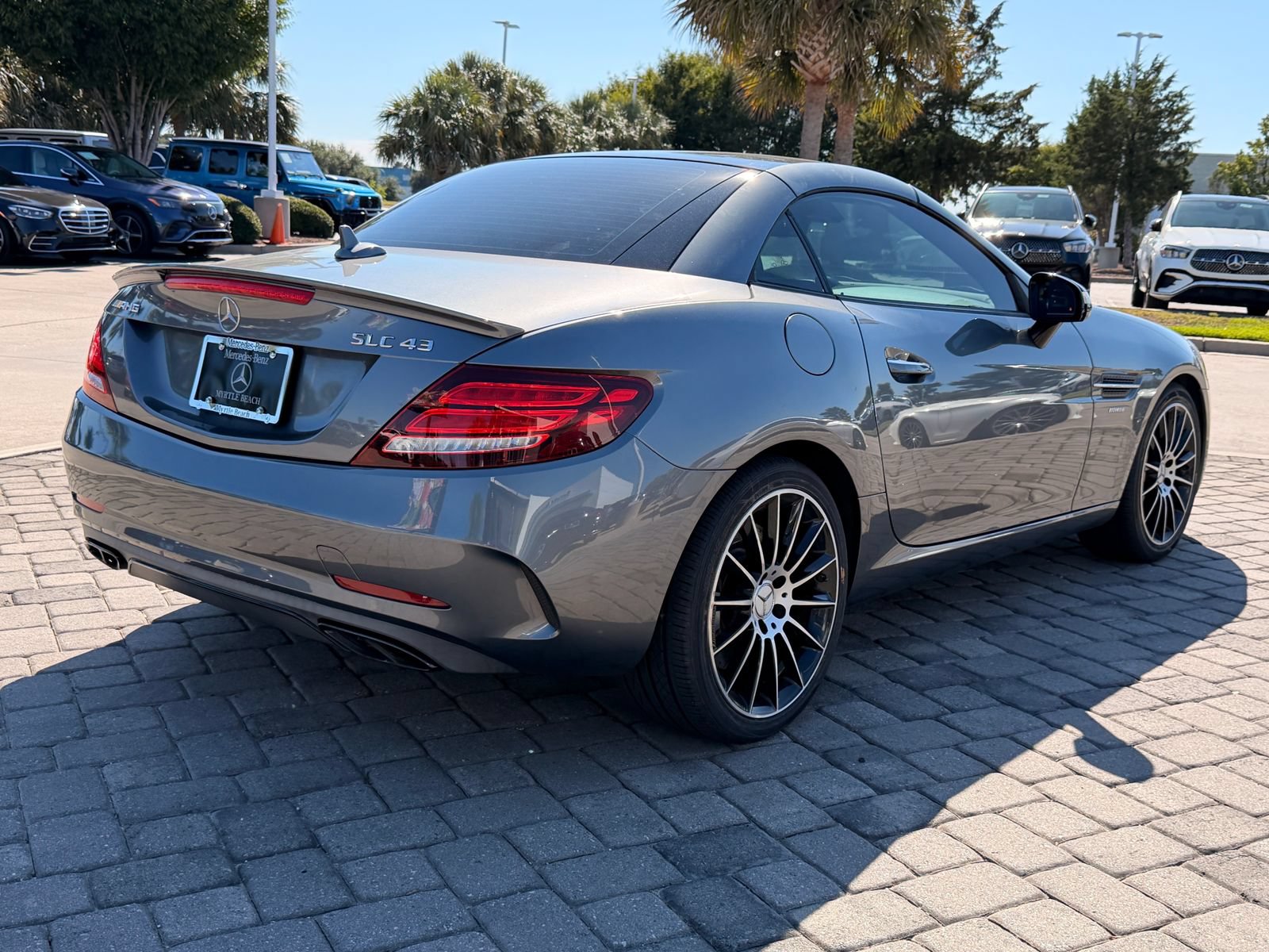 Used 2017 Mercedes-Benz SLC 43 AMG image 7