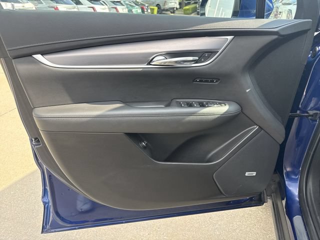Certified 2024 Cadillac XT6 Luxury w/ LPO, Floor Liner Package AWD/4WD image 13