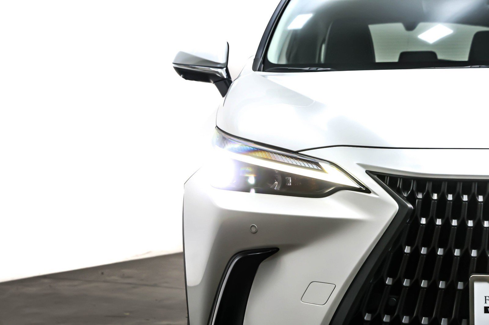 Used 2024 Lexus NX 350h AWD w/ Vision Package image 14