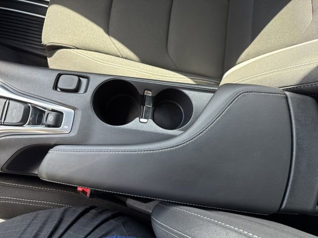 Used 2018 Chevrolet Camaro LT RWD image 20