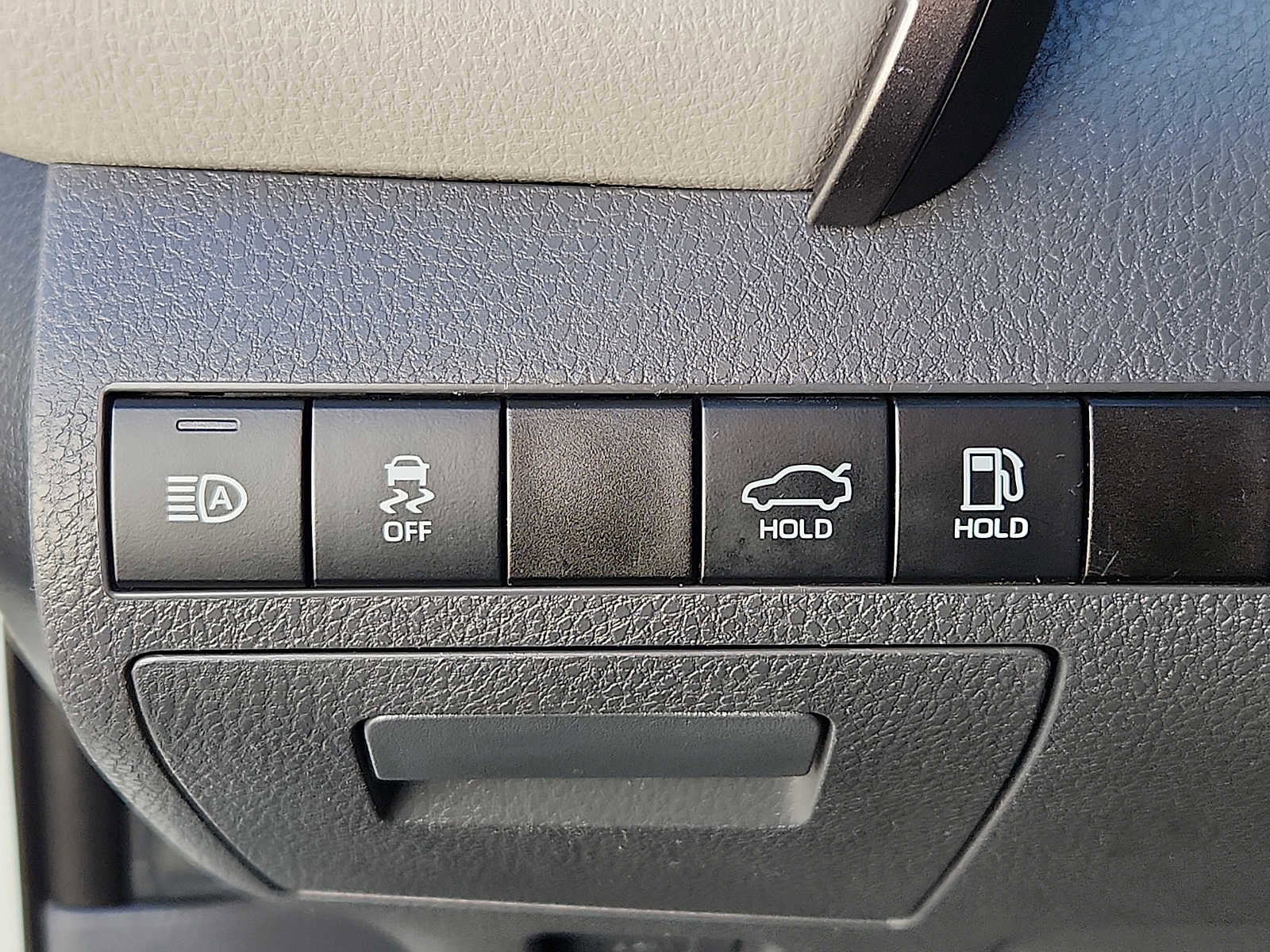 Used 2021 Toyota Camry SE image 24