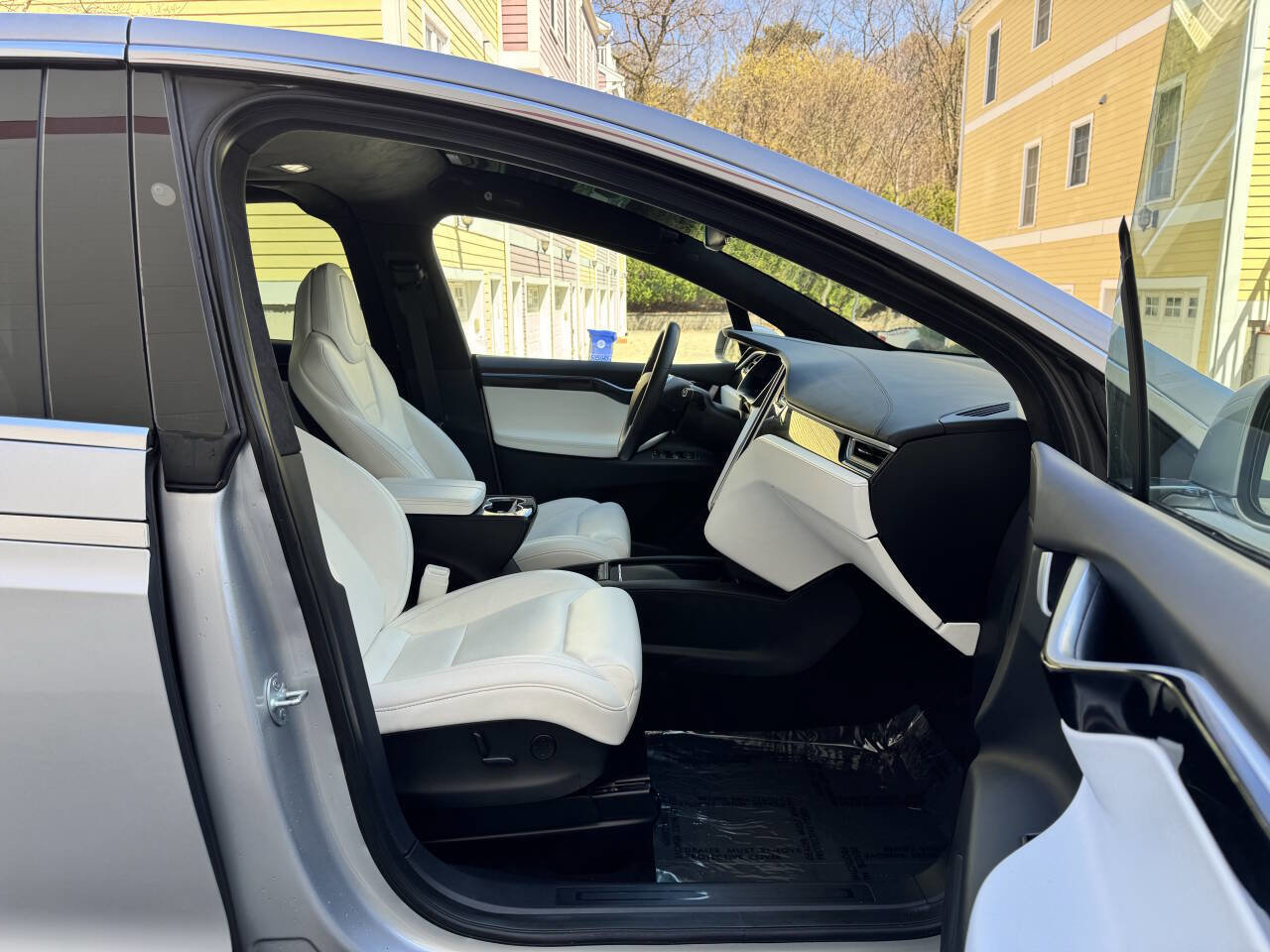 Used 2017 Tesla Model X 100D AWD/4WD image 16