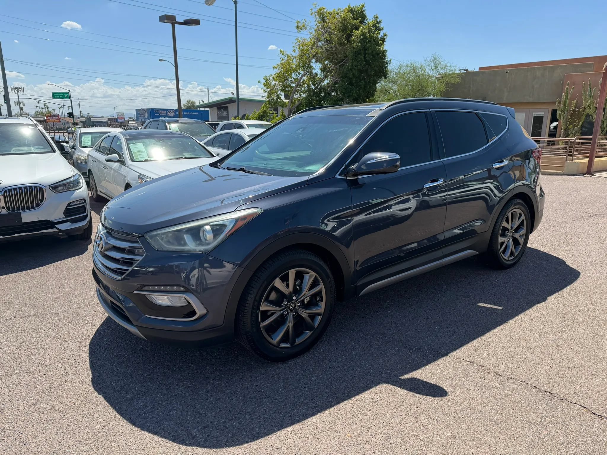 Used 2017 Hyundai Santa Fe Sport w/ 2.0T Ultimate Tech Package 05