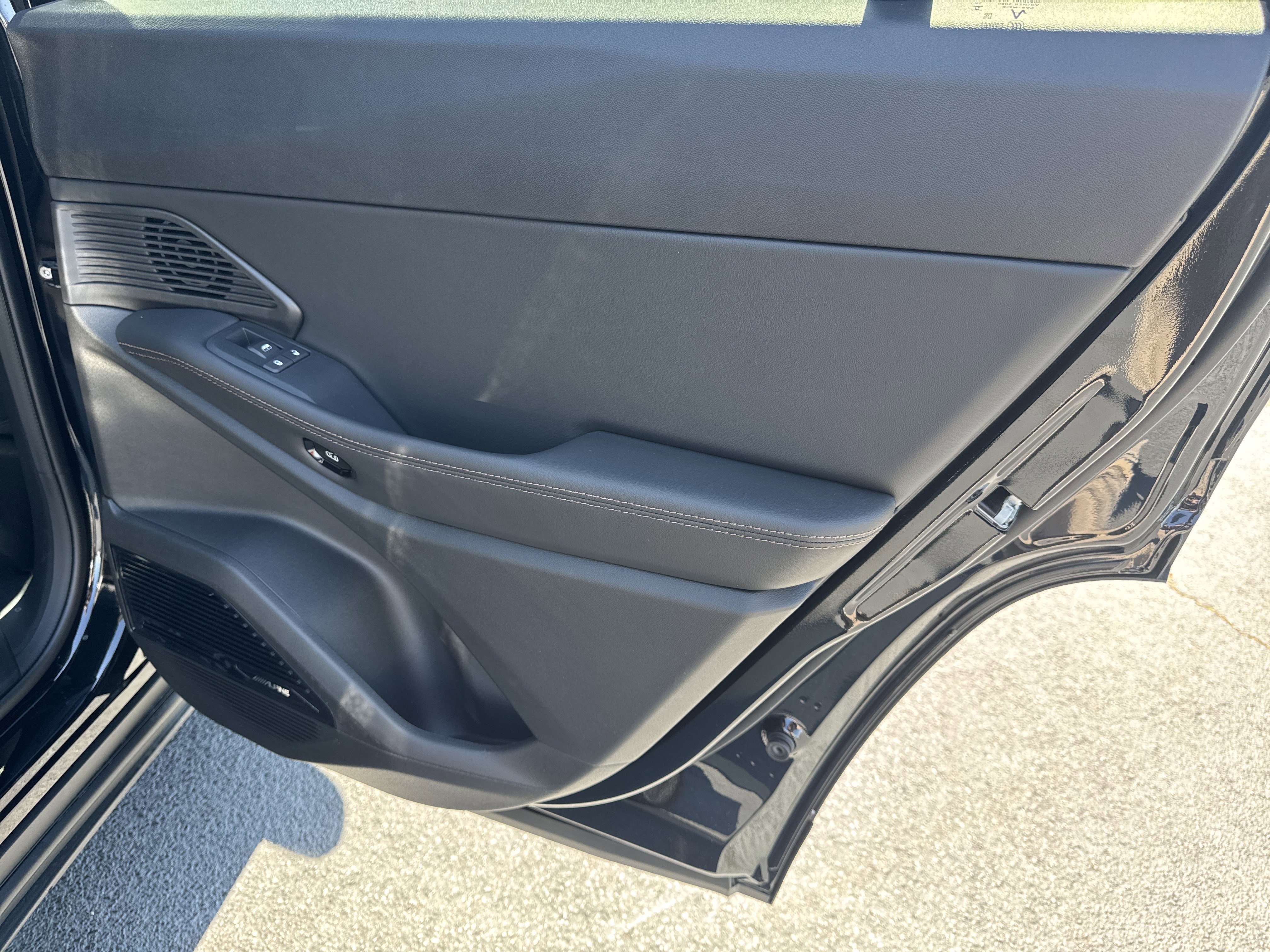 New 2026 Jeep Cherokee Overland image 20