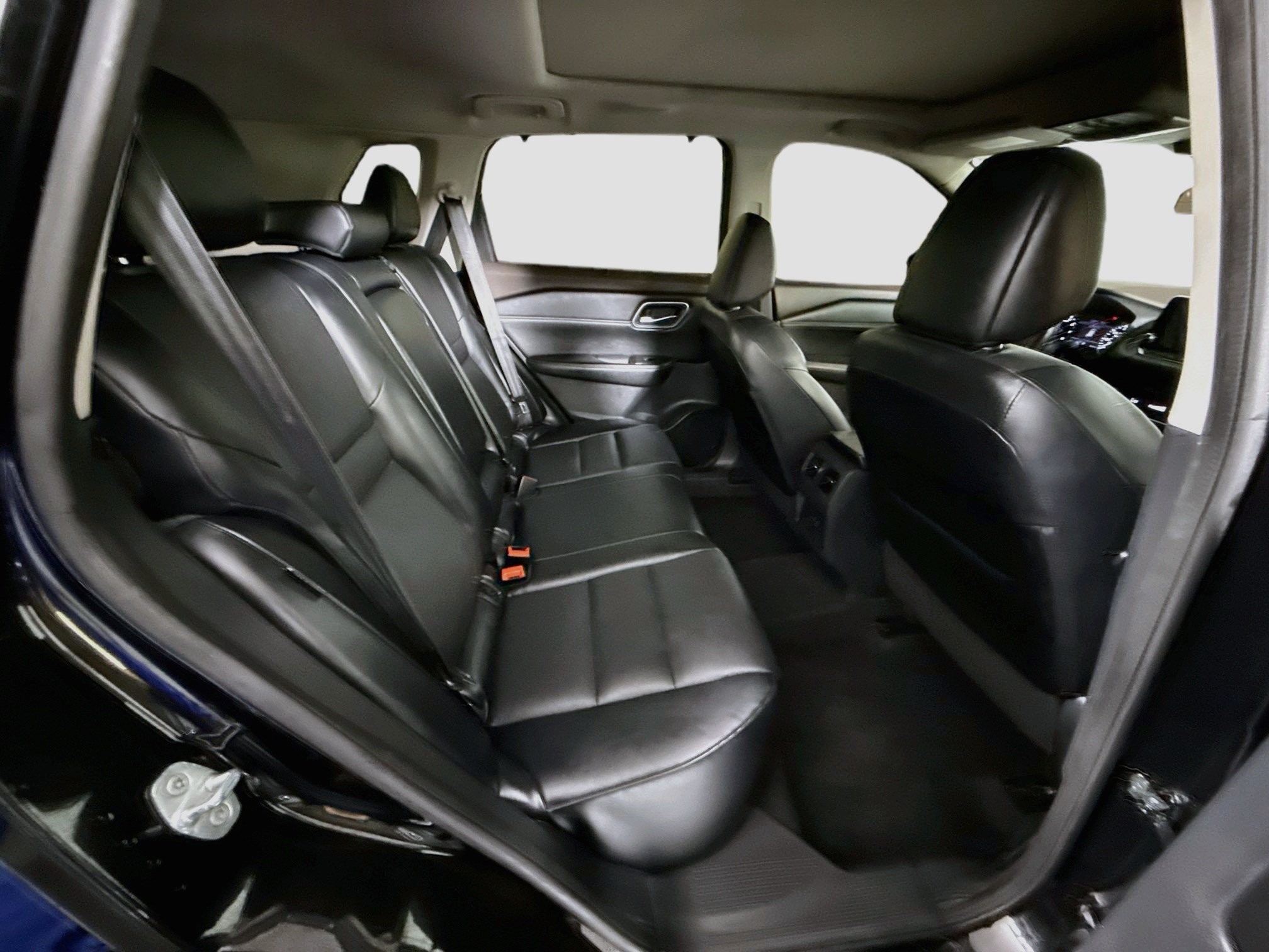 Used 2021 Nissan Rogue SV w/ Premium Package FWD image 27