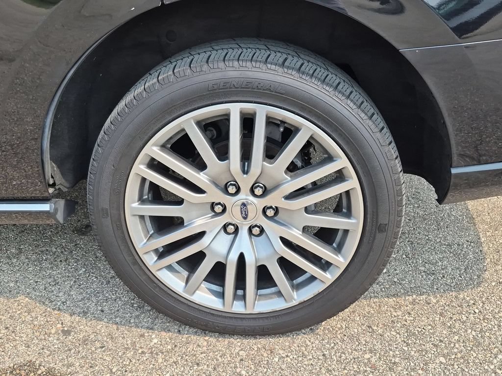 Certified 2023 Ford Expedition Platinum AWD/4WD image 11