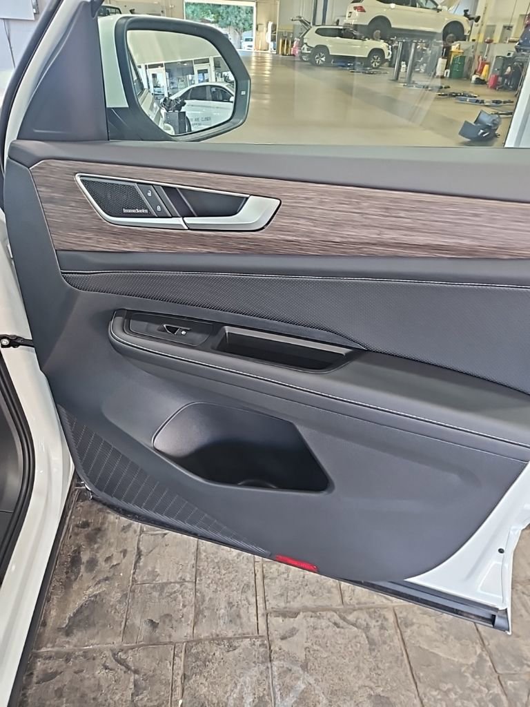 New 2026 Volkswagen Atlas SEL Premium R-Line image 11