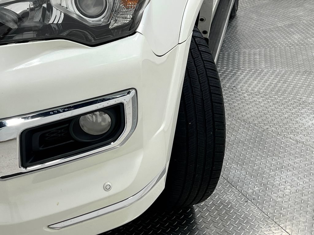Used 2016 Toyota 4Runner Limited AWD/4WD image 37