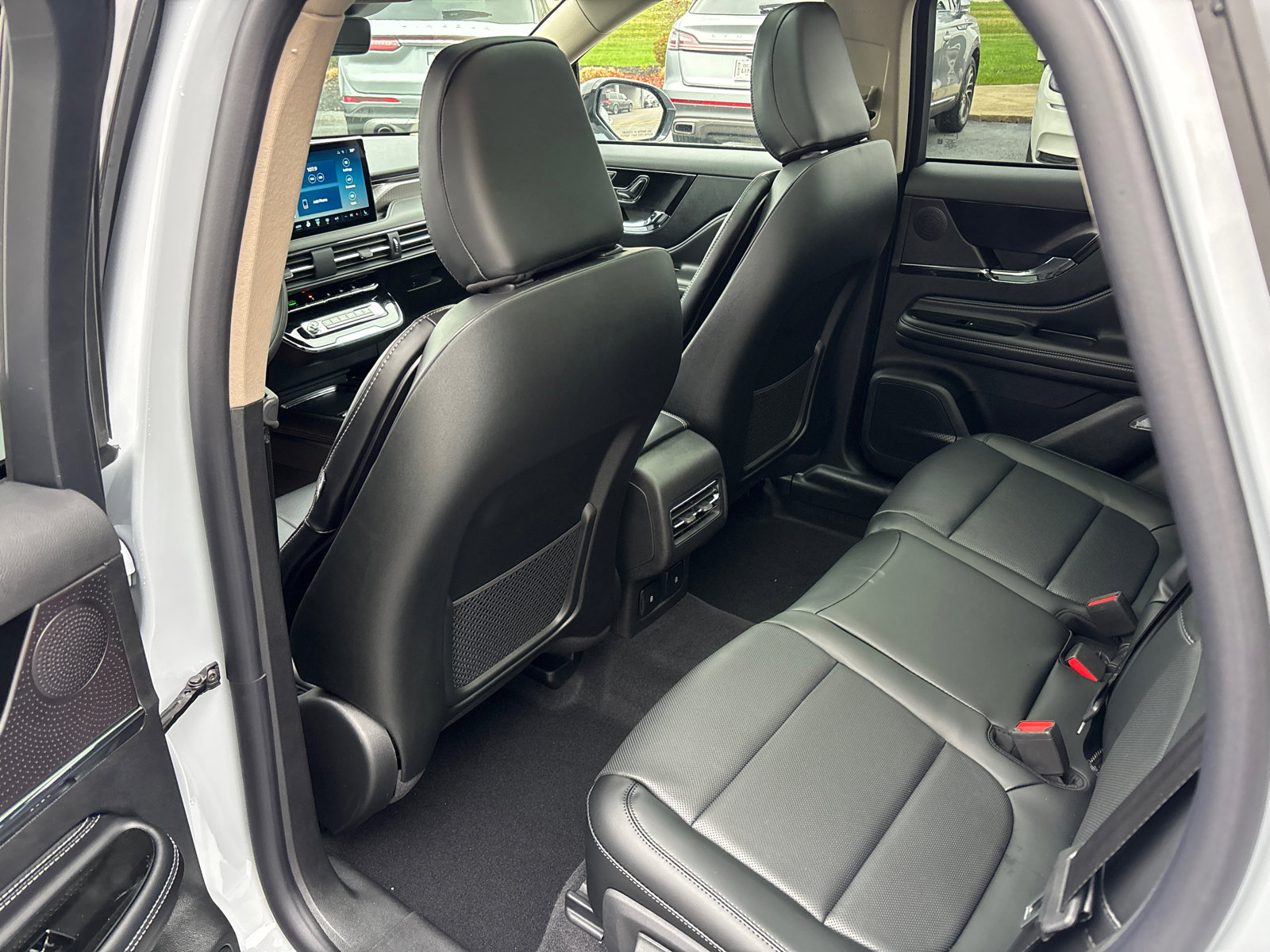 New 2026 Lincoln Corsair Reserve w/ Jet Appearance Package image 28