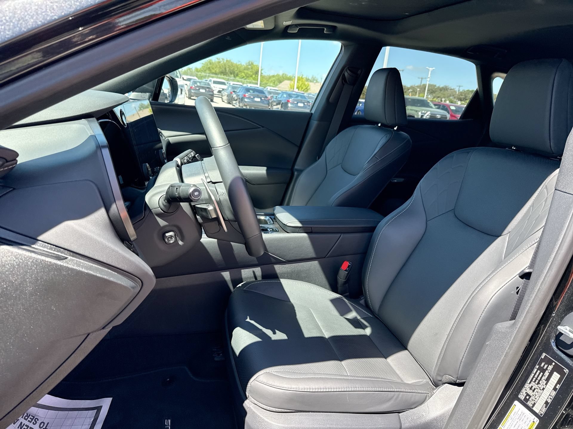Used 2026 Lexus RX 350 Premium w/ Convenience Package FWD image 13