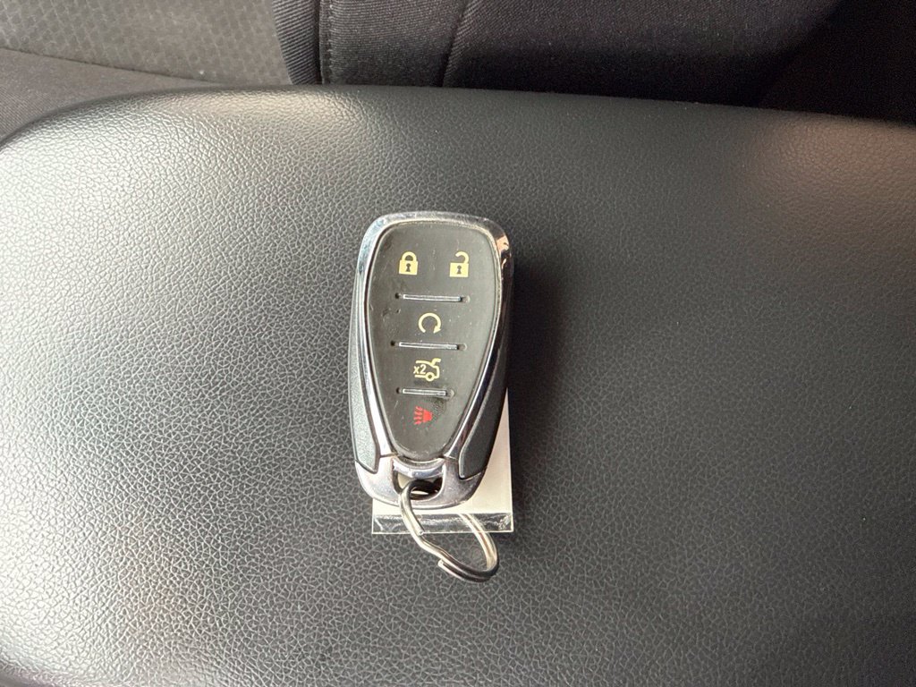Used 2023 Chevrolet Malibu LS FWD image 21