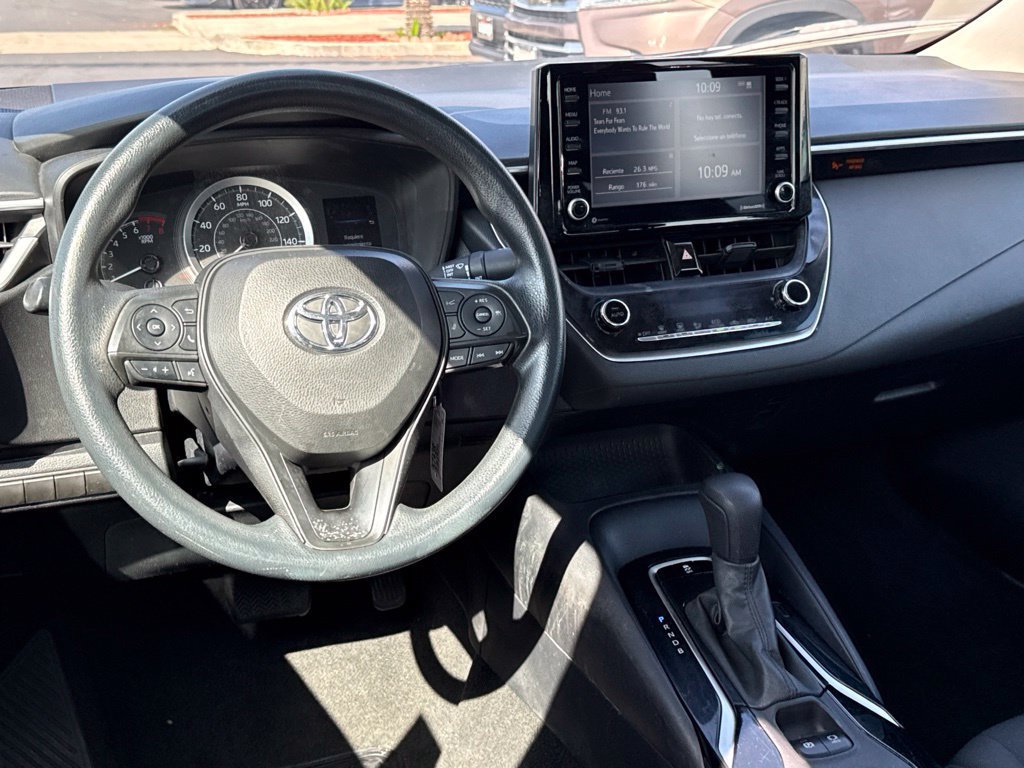 Certified 2022 Toyota Corolla LE FWD image 28