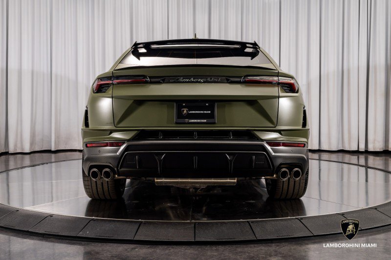 Used 2024 Lamborghini Urus Performante image 26