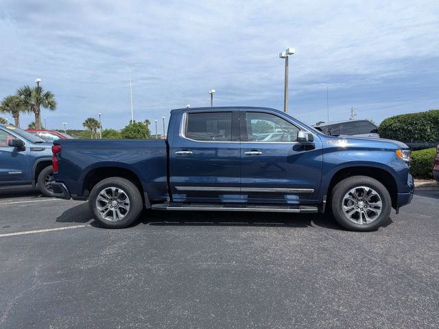 Used 2022 Chevrolet Silverado 1500 High Country w/ Z71 Off-Road Package AWD/4WD image 2