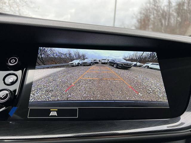 Used 2023 Buick Envision Essence image 12