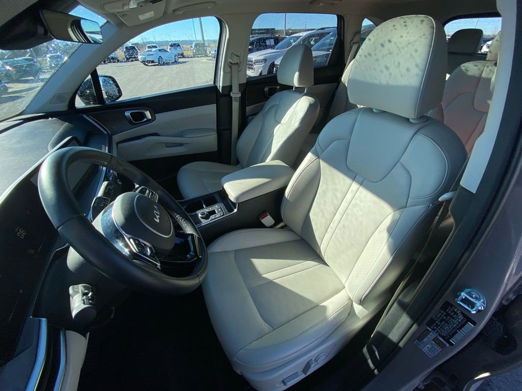 Certified 2025 Kia Sorento X-Line EX image 23