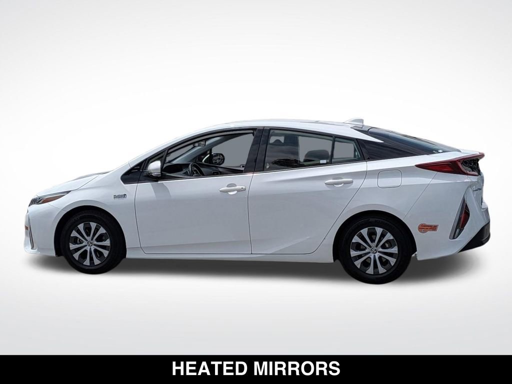 Used 2020 Toyota Prius Prime LE FWD image 5