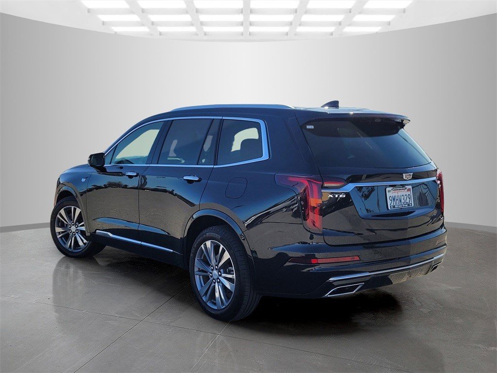 Certified 2024 Cadillac XT6 Premium Luxury w/ Technology Package image 6