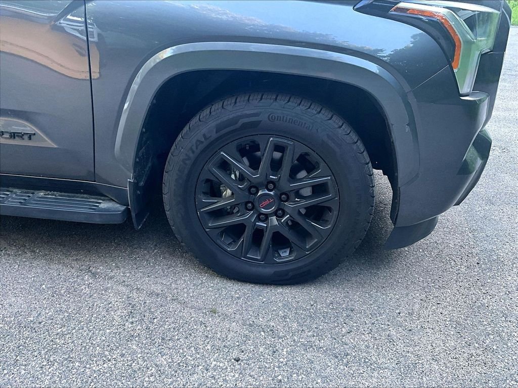 Used 2024 Toyota Sequoia SR5 AWD/4WD image 7