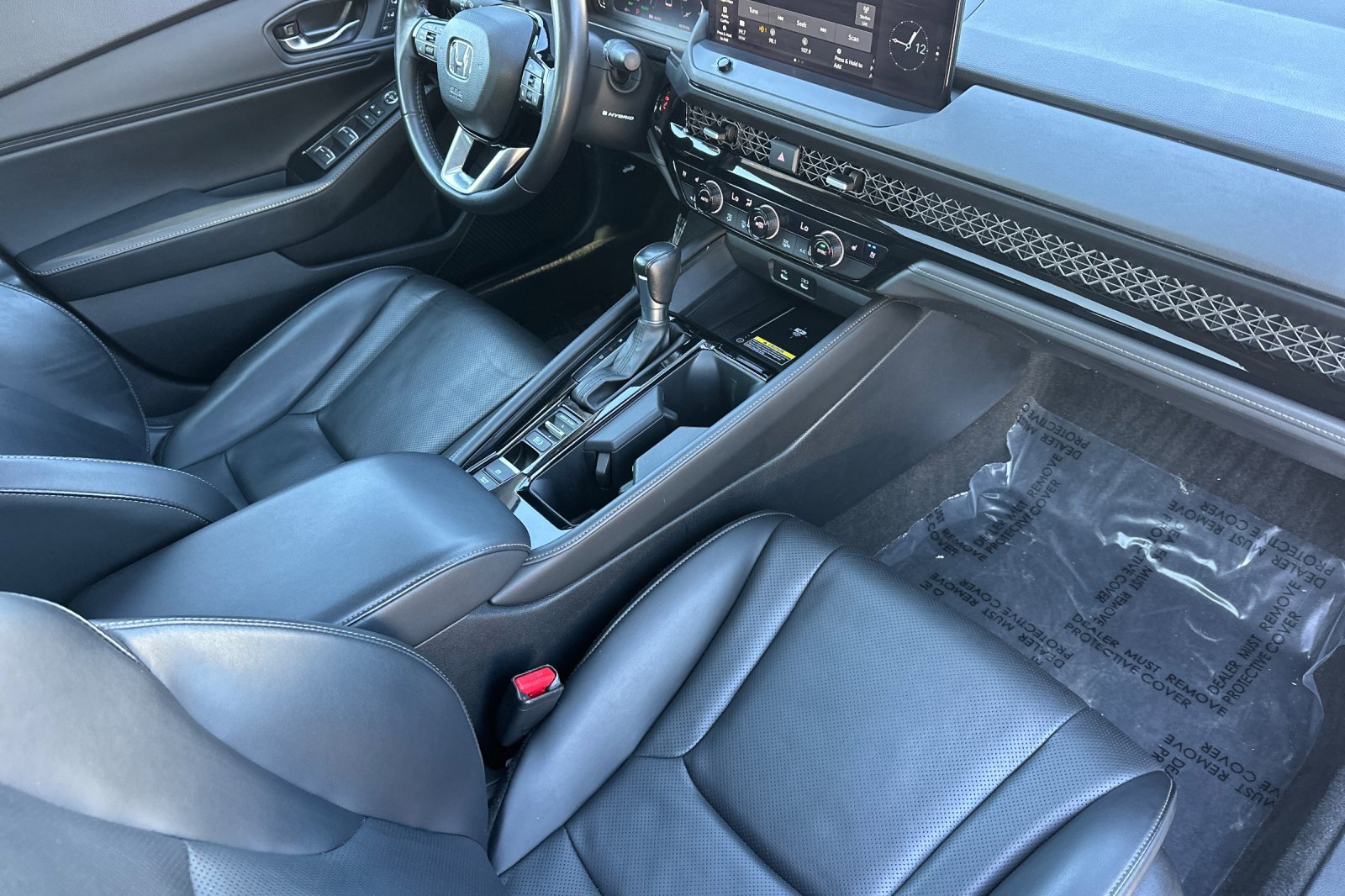 Used 2023 Honda Accord Touring image 16