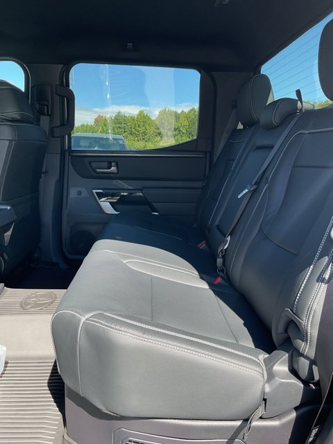 New 2026 Toyota Tundra Limited w/ TRD Off-Road Package AWD/4WD image 15