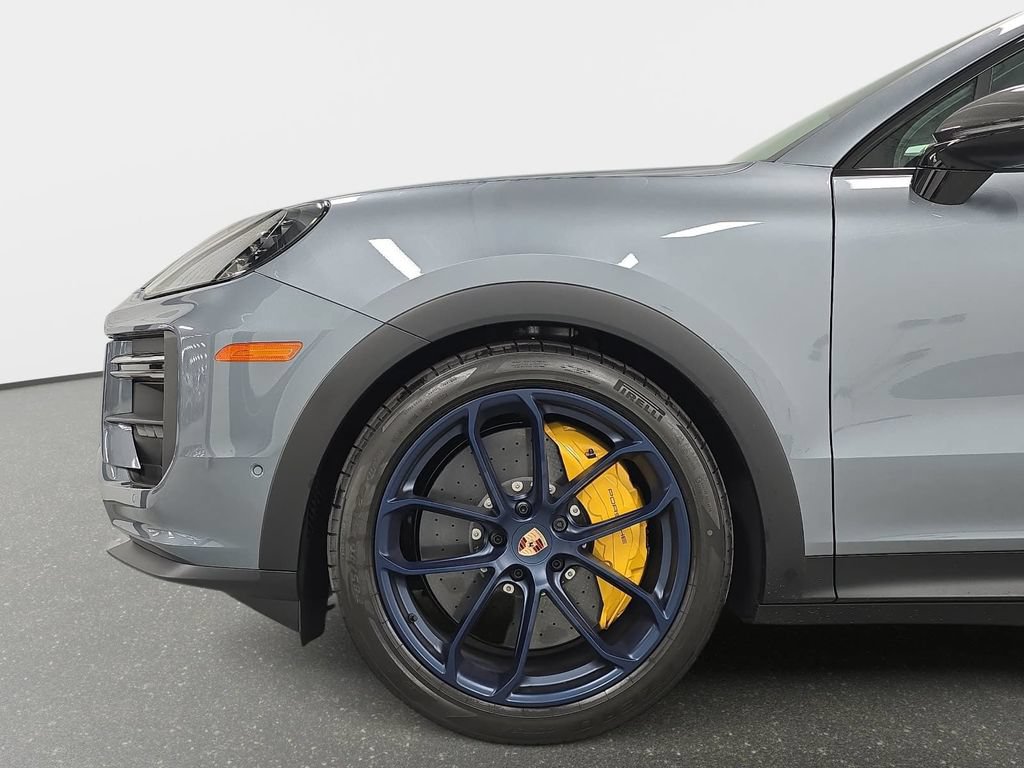New 2026 Porsche Cayenne Turbo GT AWD/4WD image 10