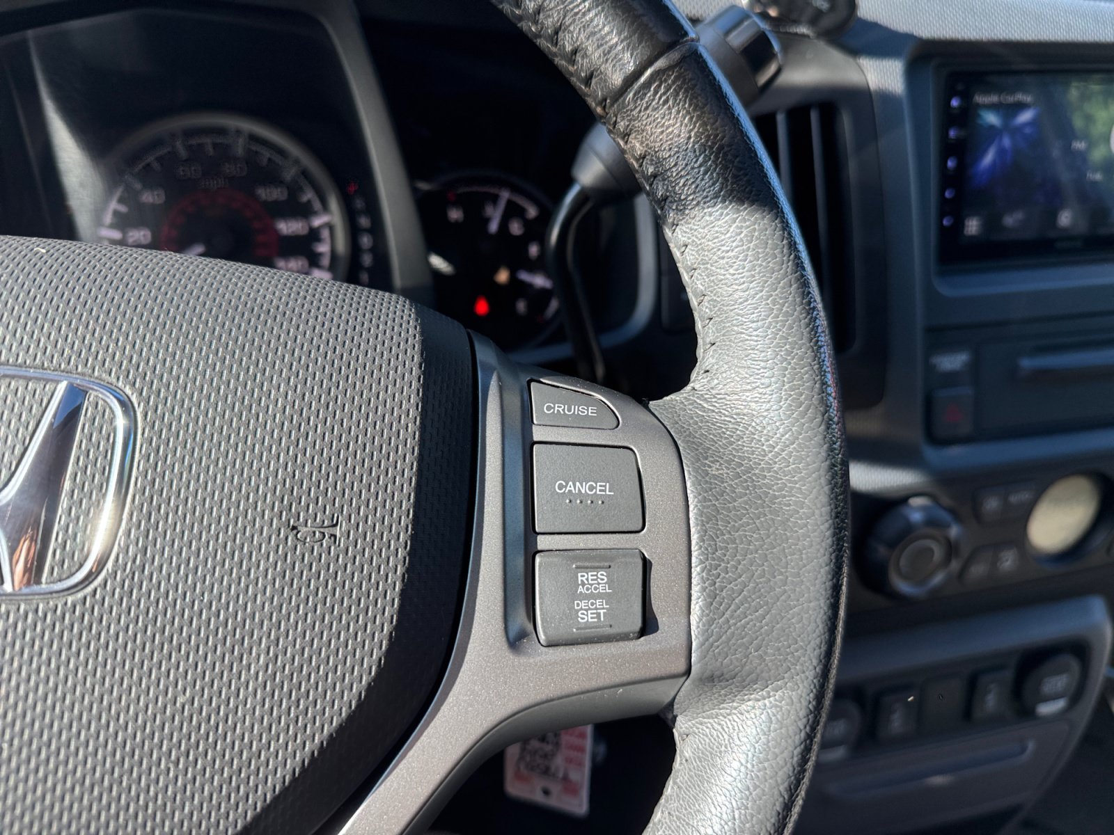 Used 2014 Honda Ridgeline RTL image 26