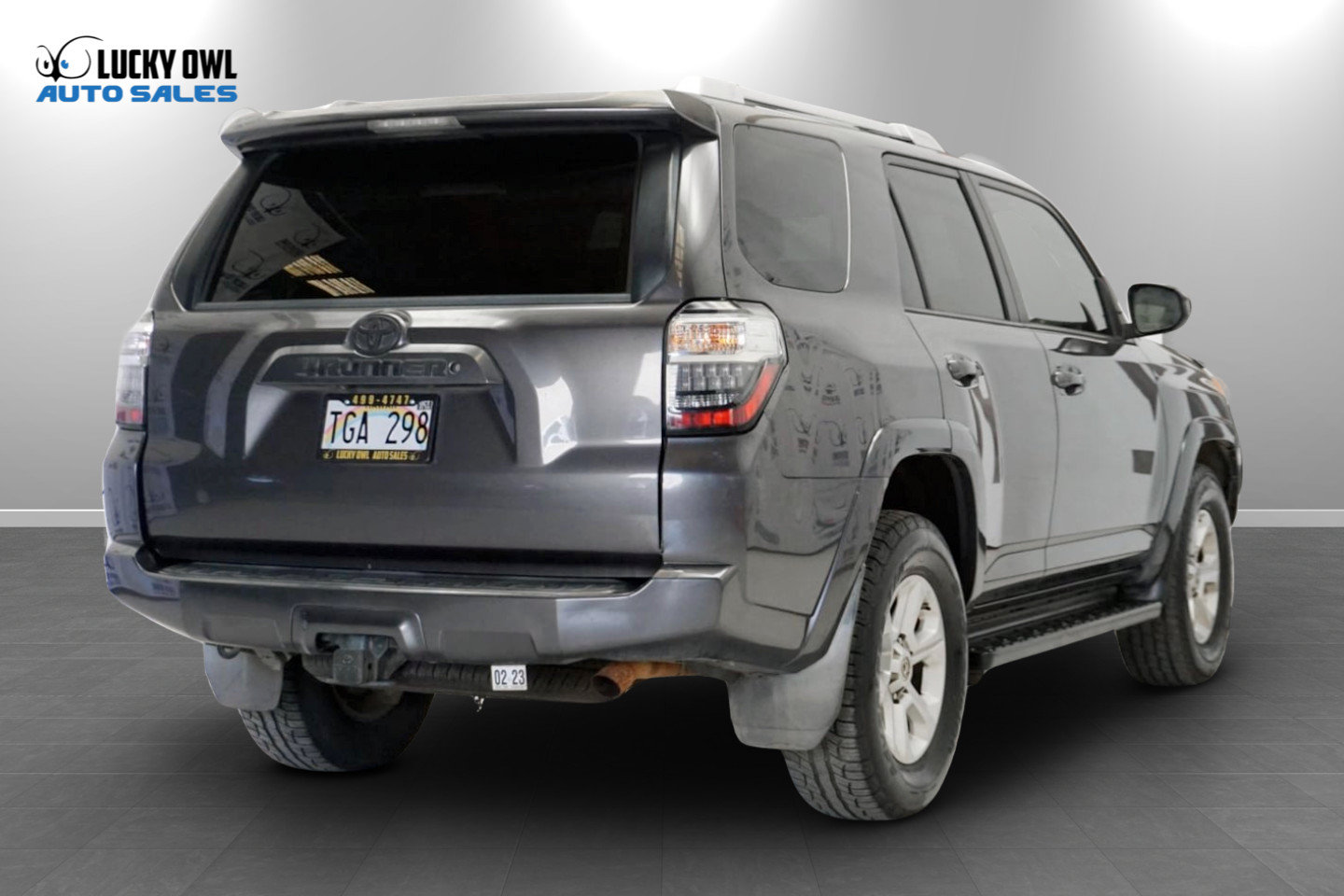 Used 2018 Toyota 4Runner SR5 RWD image 5