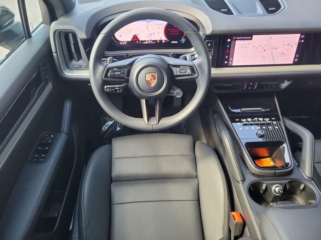 Certified 2025 Porsche Cayenne image 23