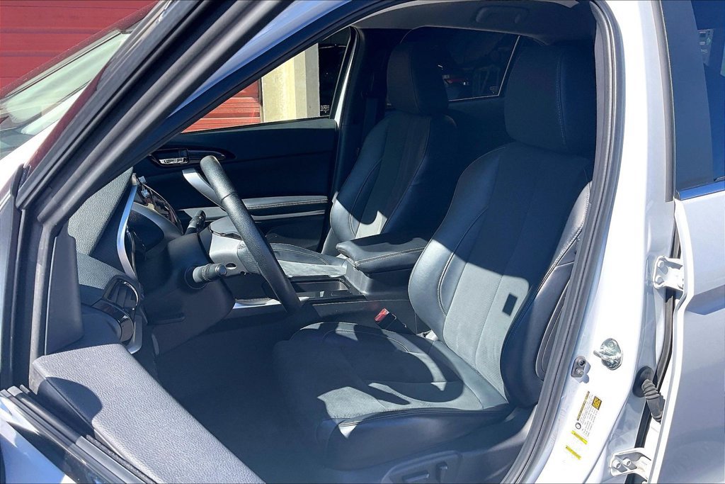 Used 2025 Mitsubishi Eclipse Cross SE AWD/4WD image 24