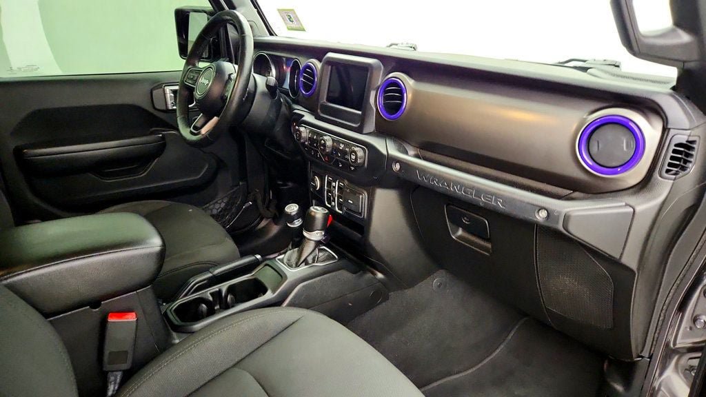 Used 2019 Jeep Wrangler Unlimited Sport S AWD/4WD image 23