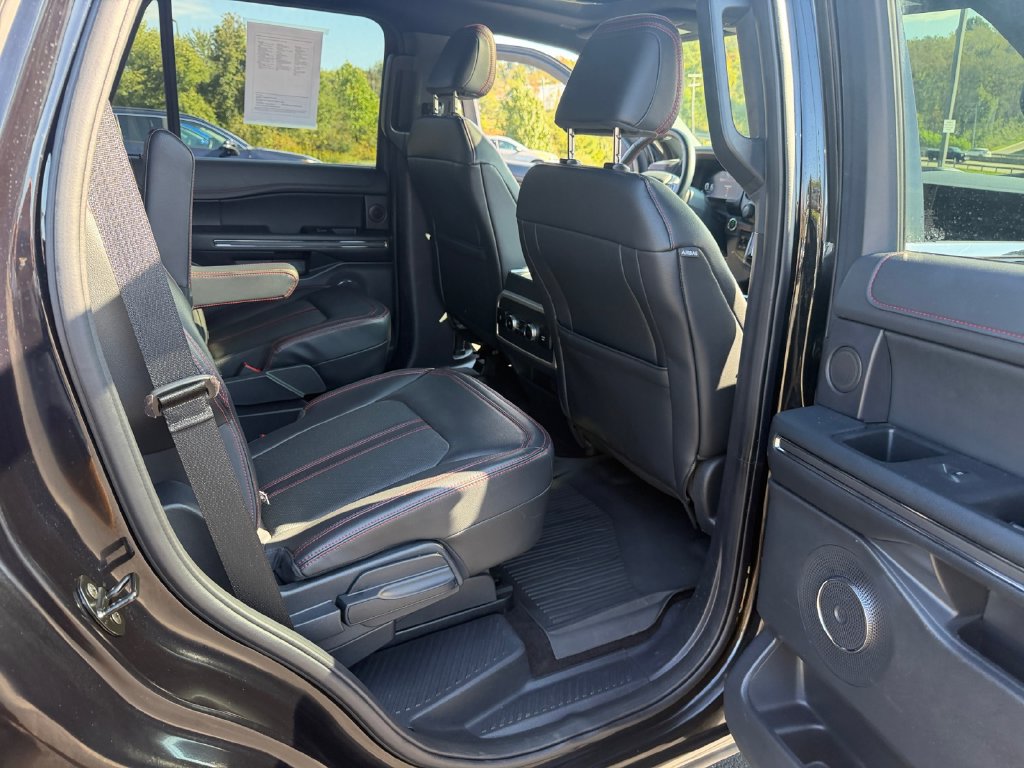 Used 2023 Ford Expedition Limited AWD/4WD image 27