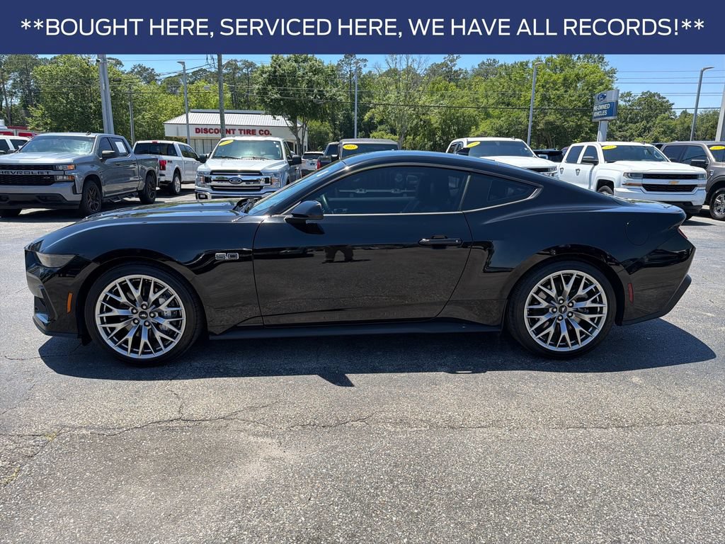 Certified 2025 Ford Mustang GT Premium RWD image 2