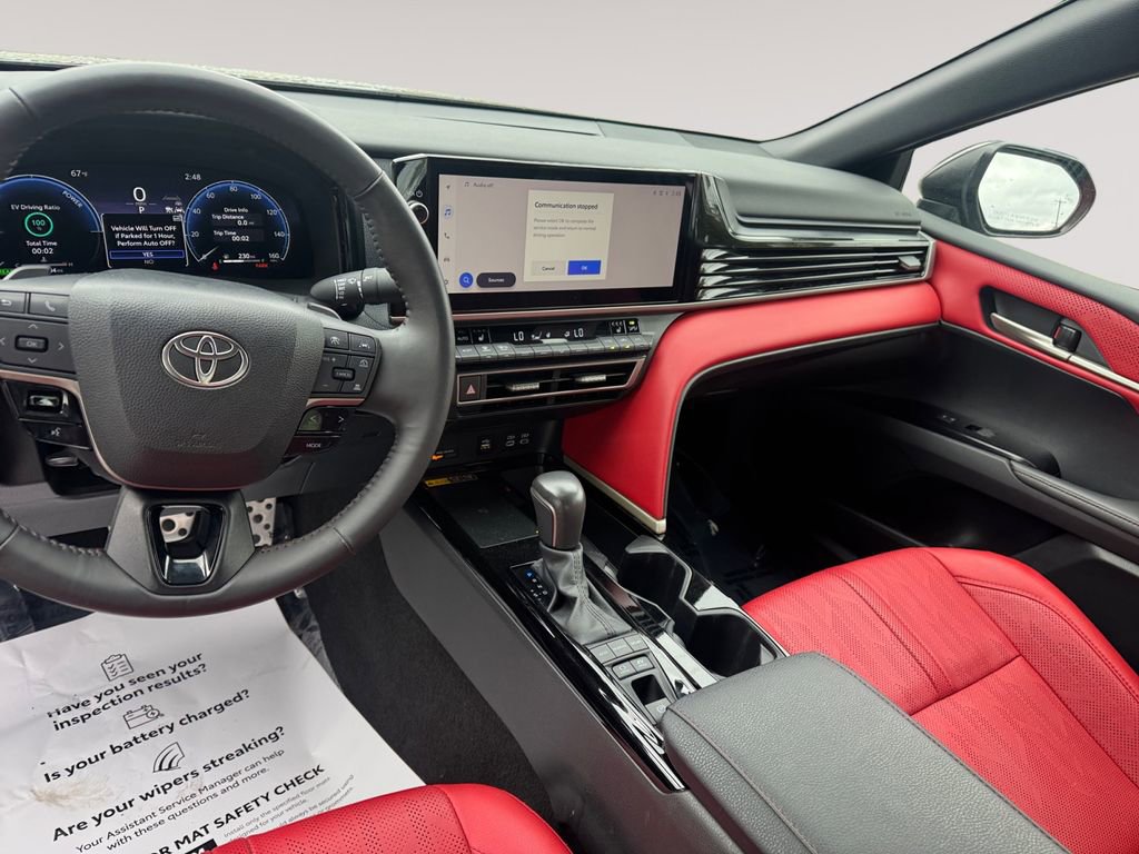Used 2025 Toyota Camry XSE AWD/4WD image 10