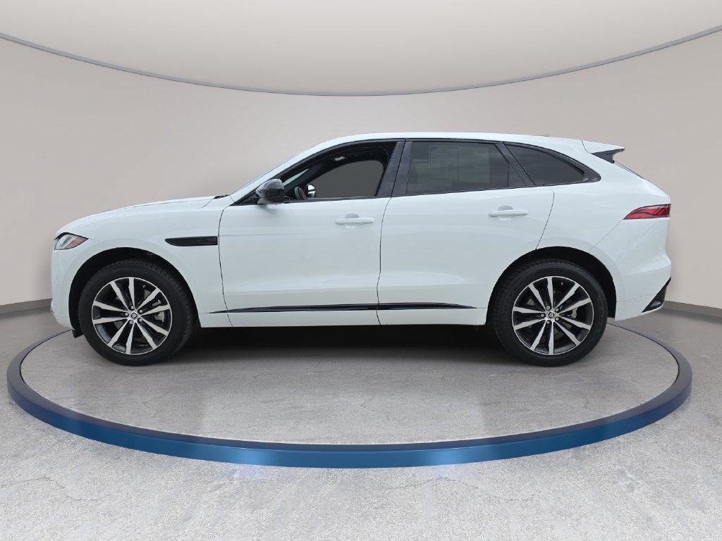 Certified 2025 Jaguar F-PACE R-Dynamic S AWD/4WD image 8