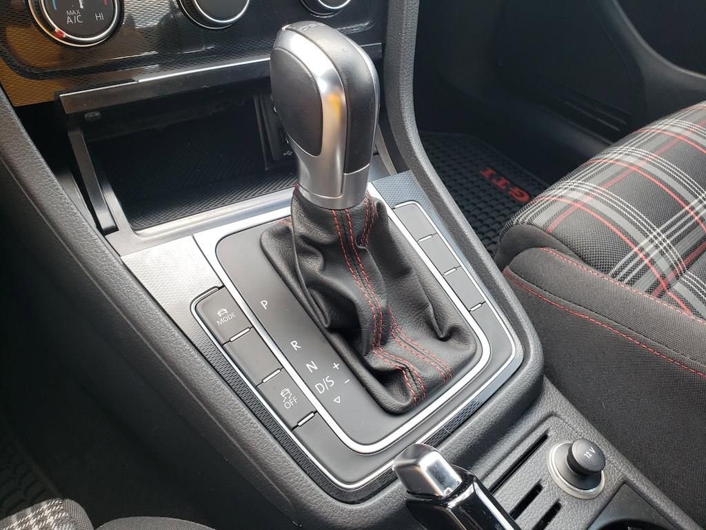Used 2016 Volkswagen GTI S FWD image 30