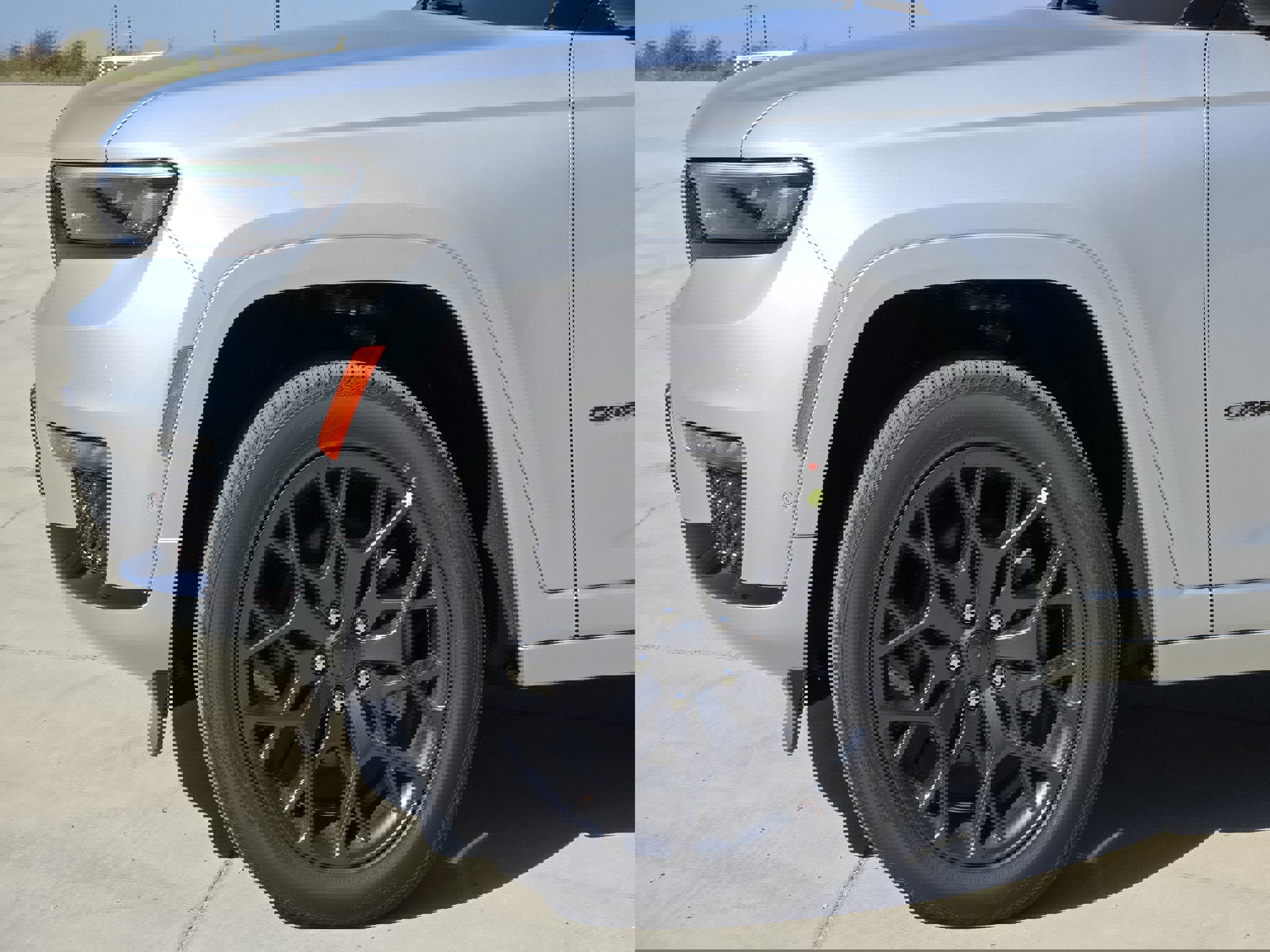 New 2025 Jeep Grand Cherokee L Summit w/ Obsidian Package image 6