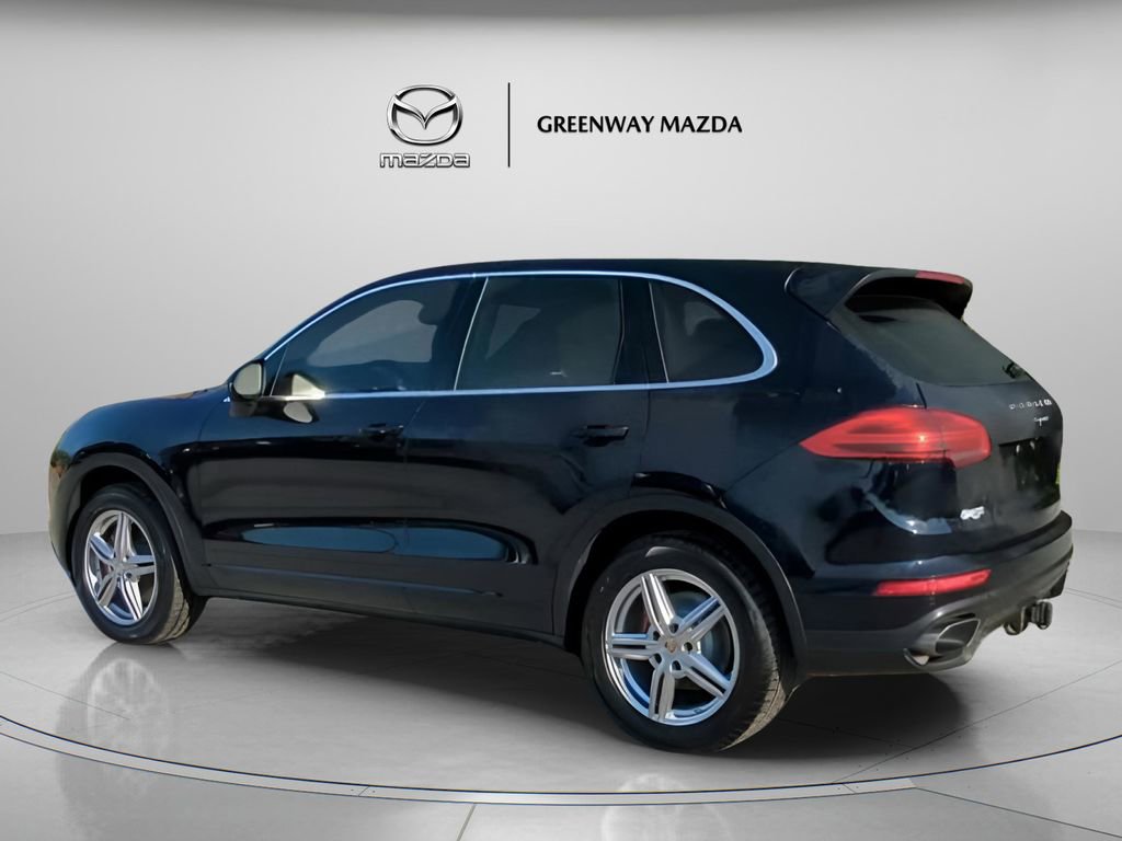 Used 2016 Porsche Cayenne AWD/4WD image 16
